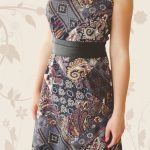 FLOOW Era - női ruha ujjatlan, midi fazonban, barna