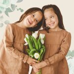 FLOOW Eva - kislány felső hosszú ujjal, hátul kötővel, barna