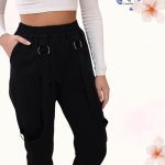 FLOOW - PUNTO női nadrág dekor kantárszalaggal - fekete színben